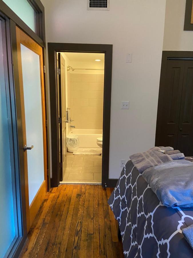 Charming 2 Bedroom Apartment Near Vcu 里士满 外观 照片