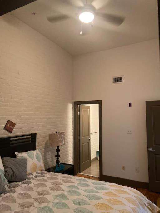 Charming 2 Bedroom Apartment Near Vcu 里士满 外观 照片